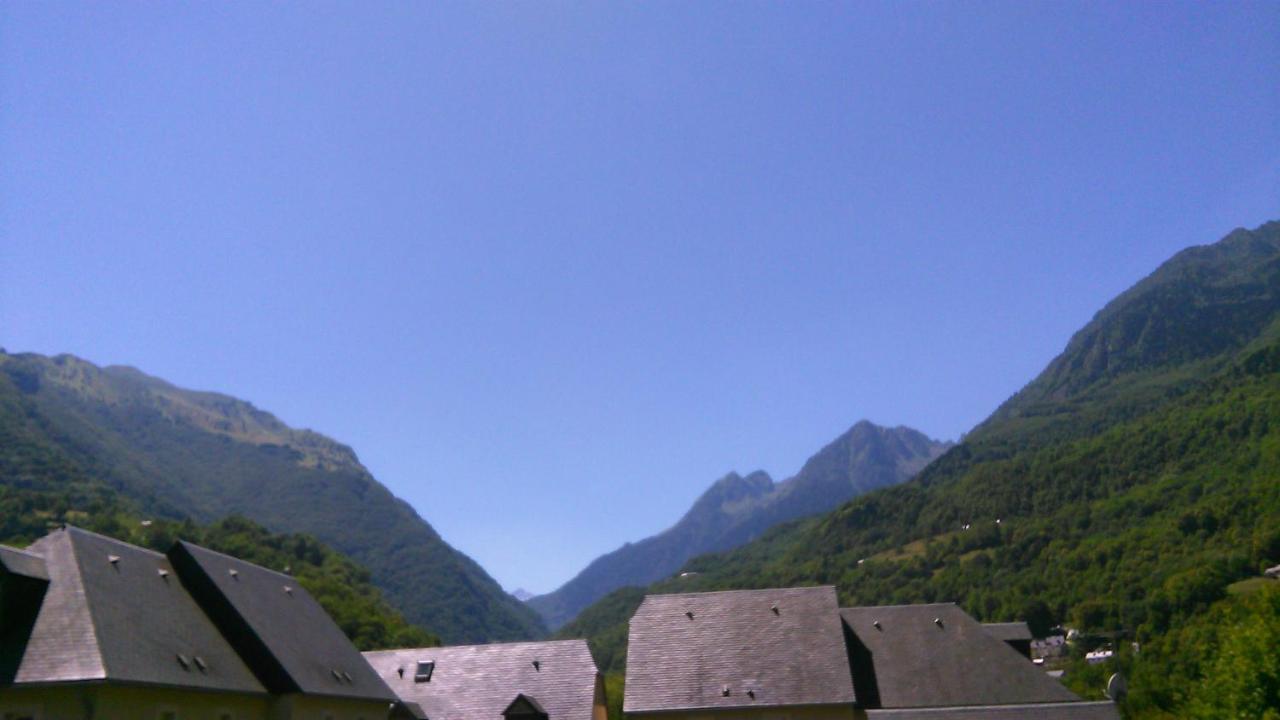 Maison La Luzienne - Lou Astiou Luz-Saint-Sauveur Exteriör bild